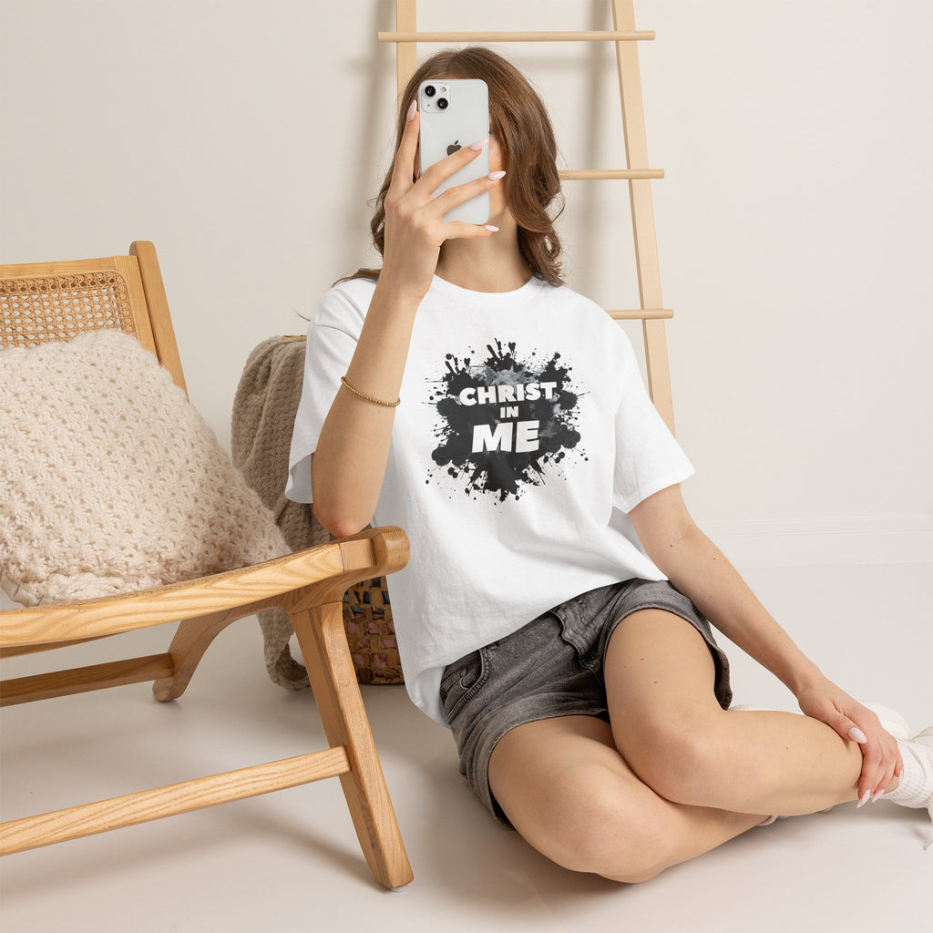 Christian 'Christ in Me' Graphic Tee — Faith-Based Splash Design