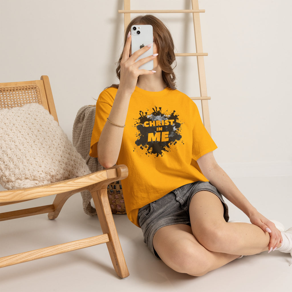 Christian 'Christ in Me' Graphic Tee — Faith-Based Splash Design