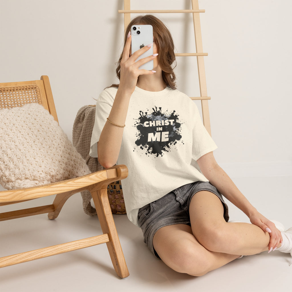 Christian 'Christ in Me' Graphic Tee — Faith-Based Splash Design