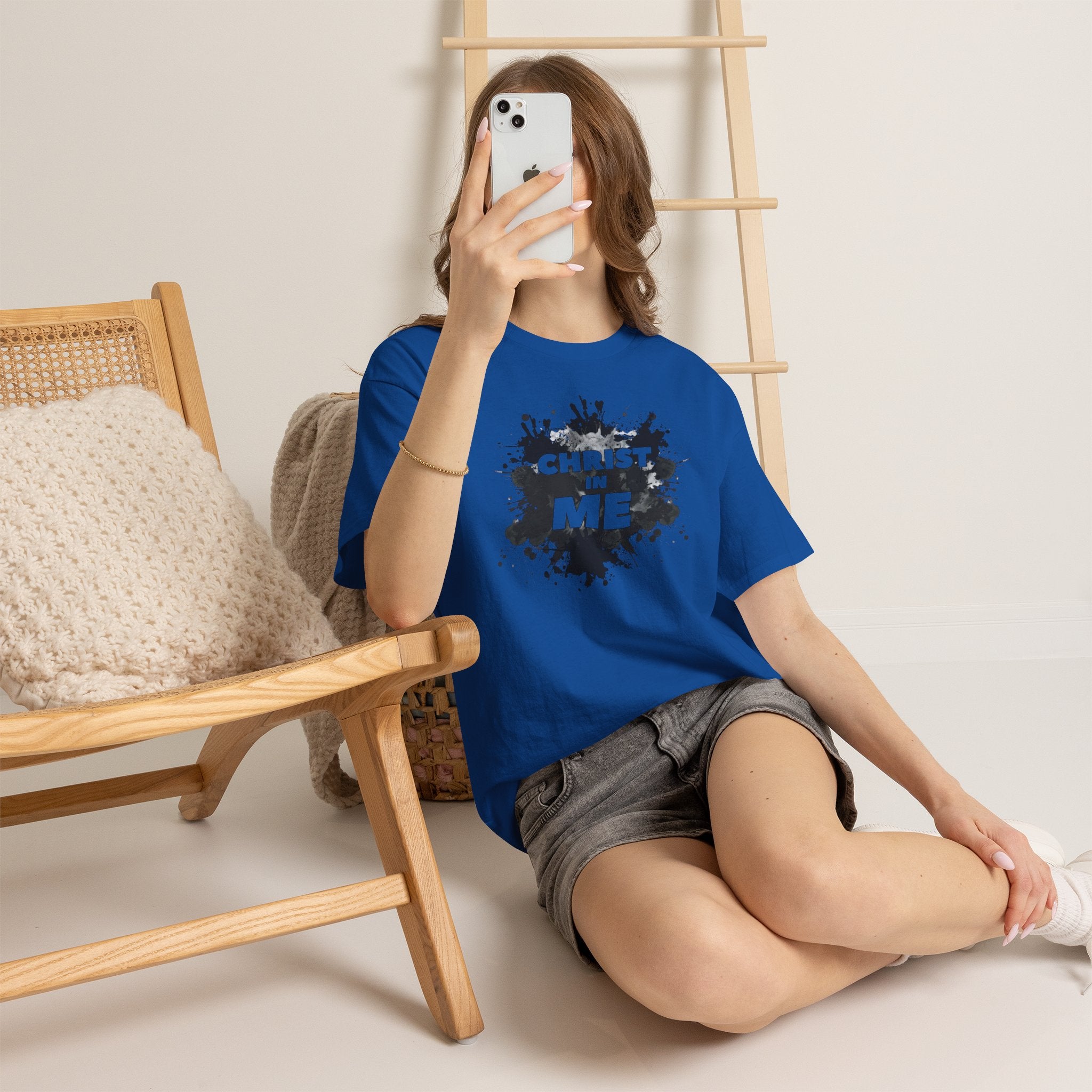 Christian 'Christ in Me' Graphic Tee — Faith-Based Splash Design